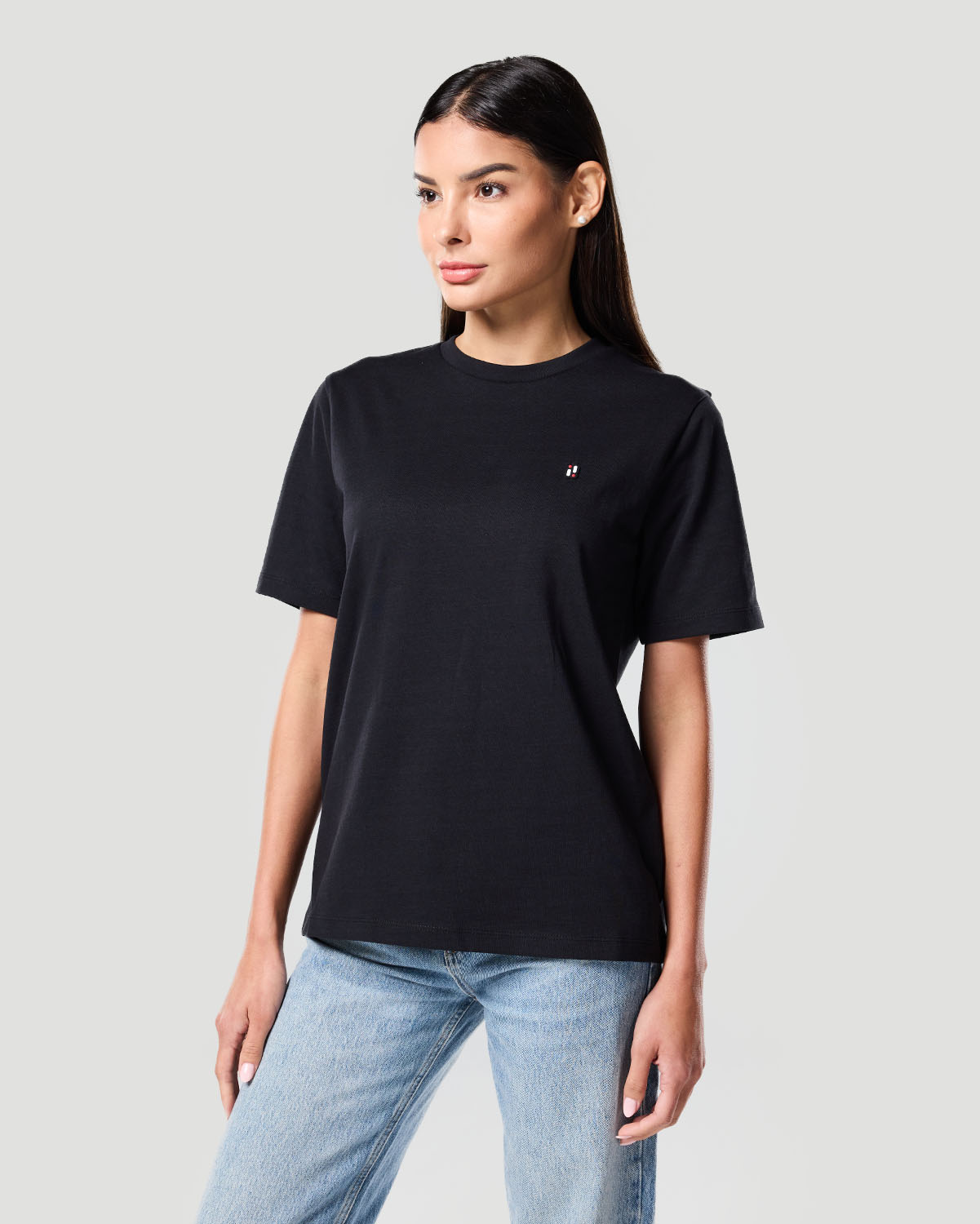 Camiseta Básica para Mujer-NEGRO AZABACHE image number 3