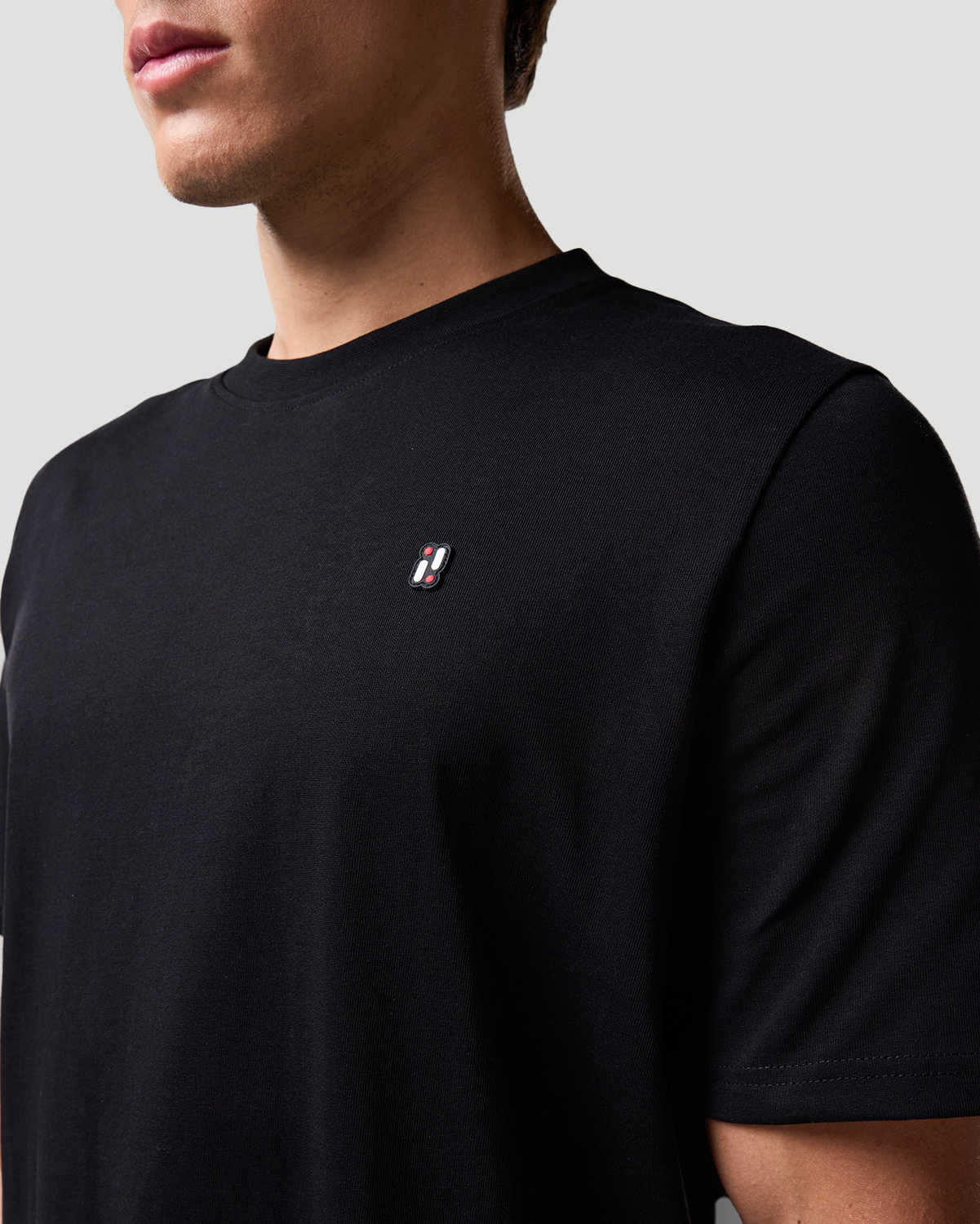 Camiseta básica para Hombre-NEGRO AZABACHE image number 4