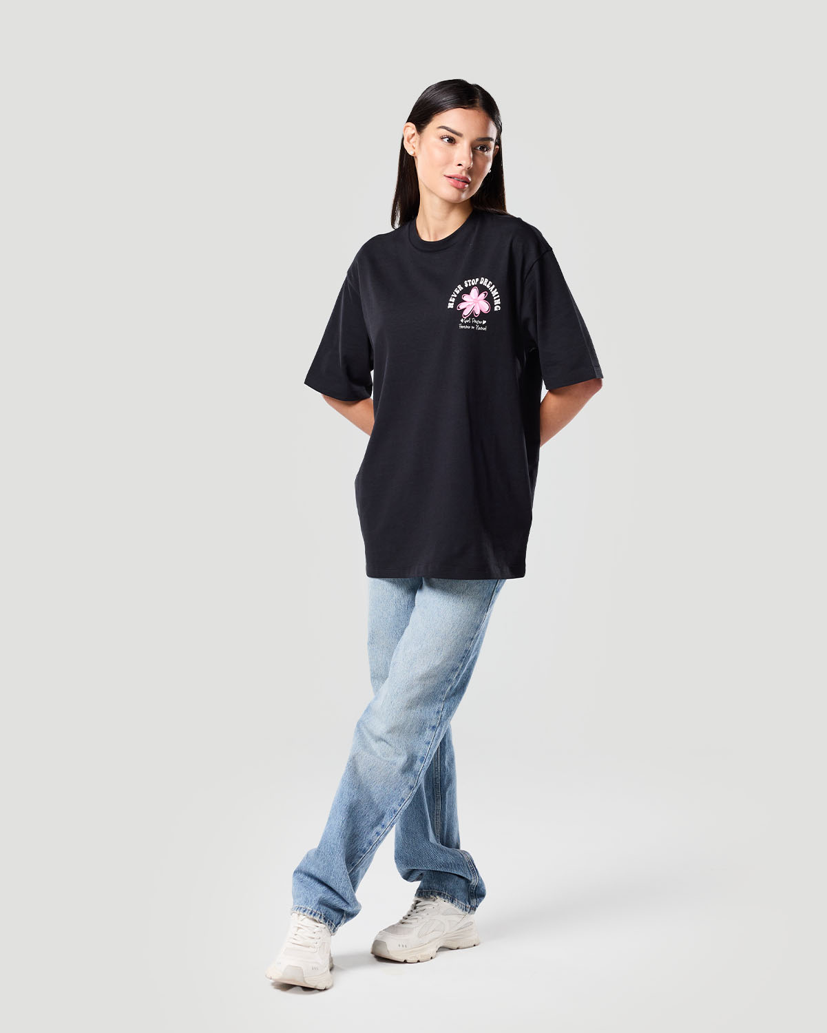 Camiseta Gráfica para Mujer-NEGRO AZABACHE image number 0