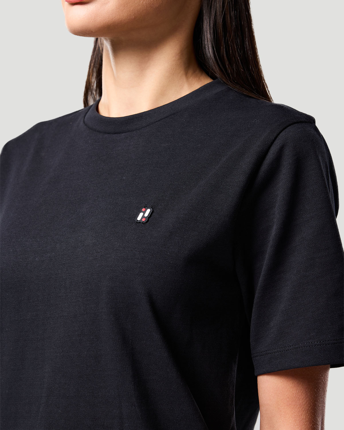 Camiseta Básica para Mujer-NEGRO AZABACHE image number 4