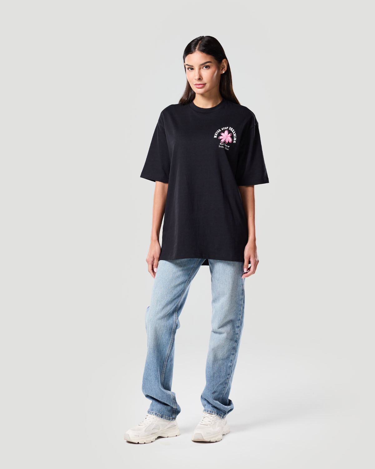 Camiseta Gráfica para Mujer-NEGRO AZABACHE image number 1