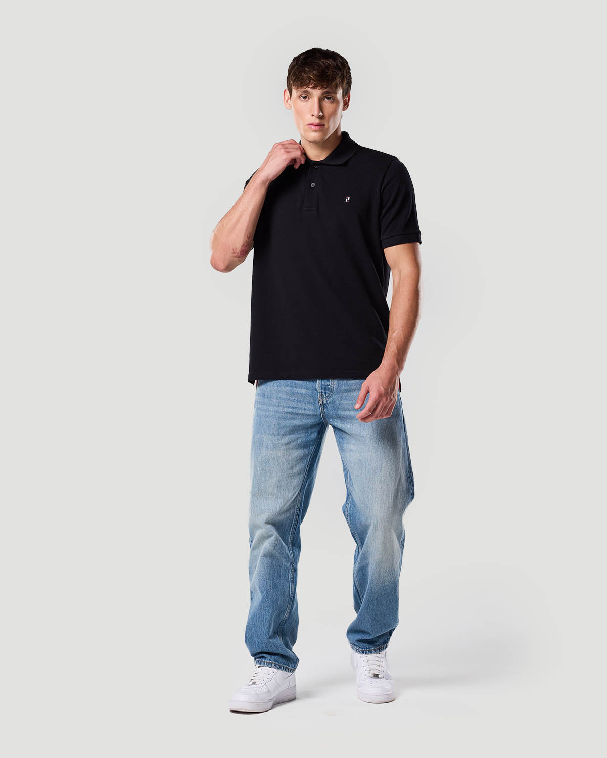 Camiseta Polo para Hombre-NEGRO AZABACHE image number 1