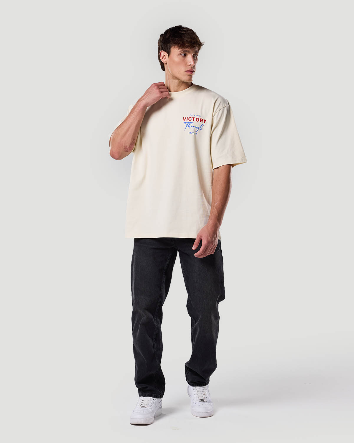 Camiseta Gráfica para Hombre-BLANCO ANTIGUO image number 0